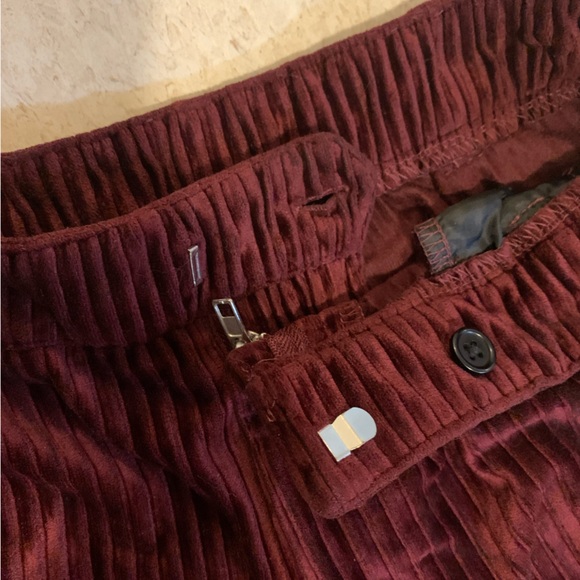 Velvet Corduroy Red Pants Urban Outfitters - Picture 2 of 4